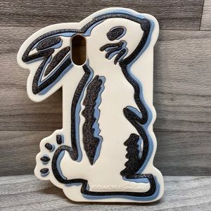 COACH 1941 x Selena Gomez Glitter Bunny Phone Case